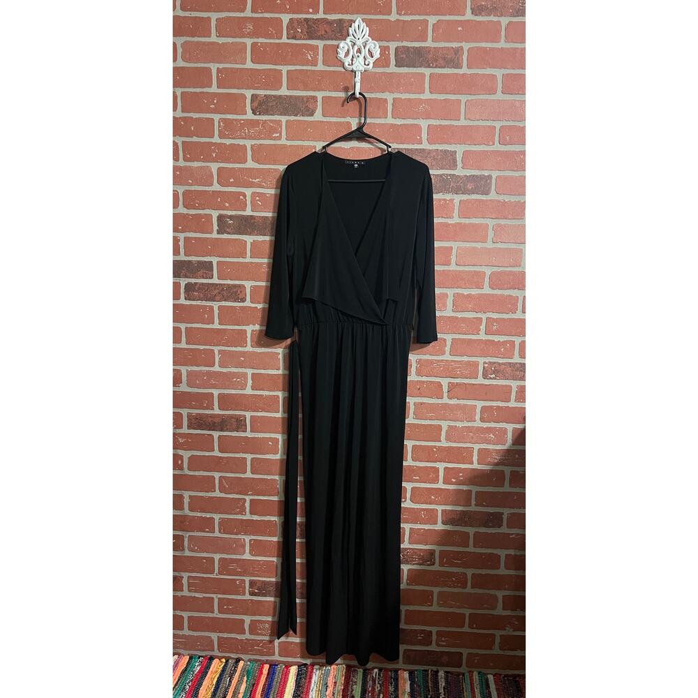Tiana B. Black Long Sleeve V-Neck Jumpsuit - L
